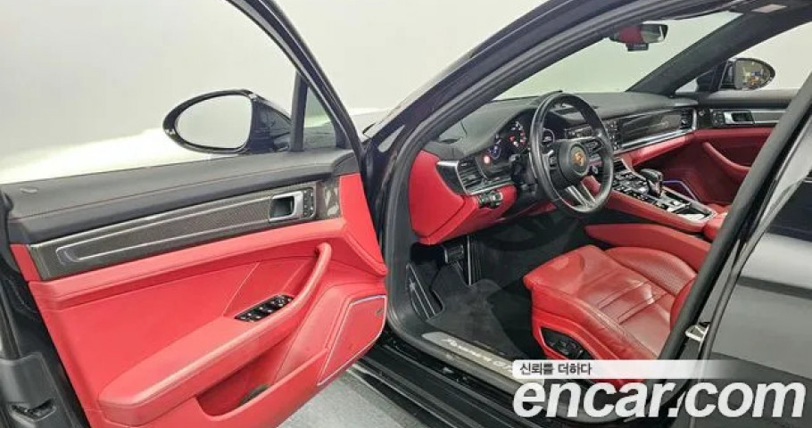 Porsche Panamera 