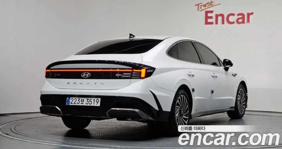 Hyundai Sonata 