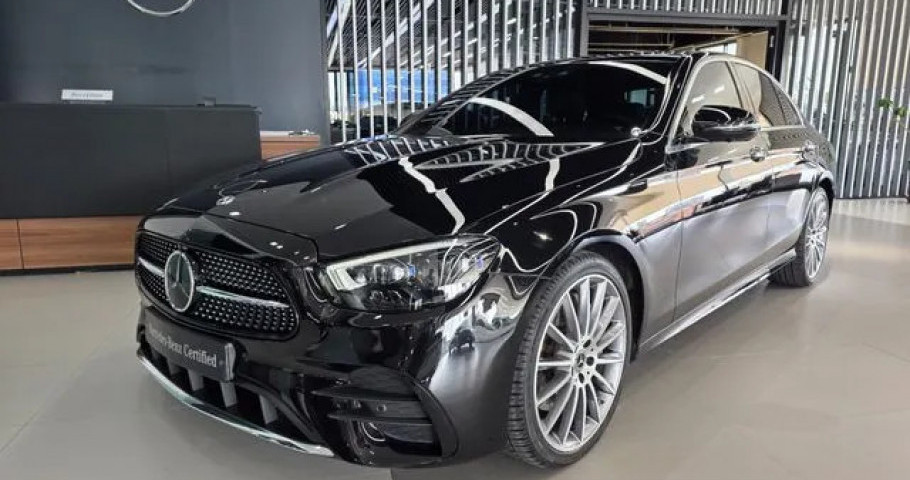 Mercedes-Benz E-Class 