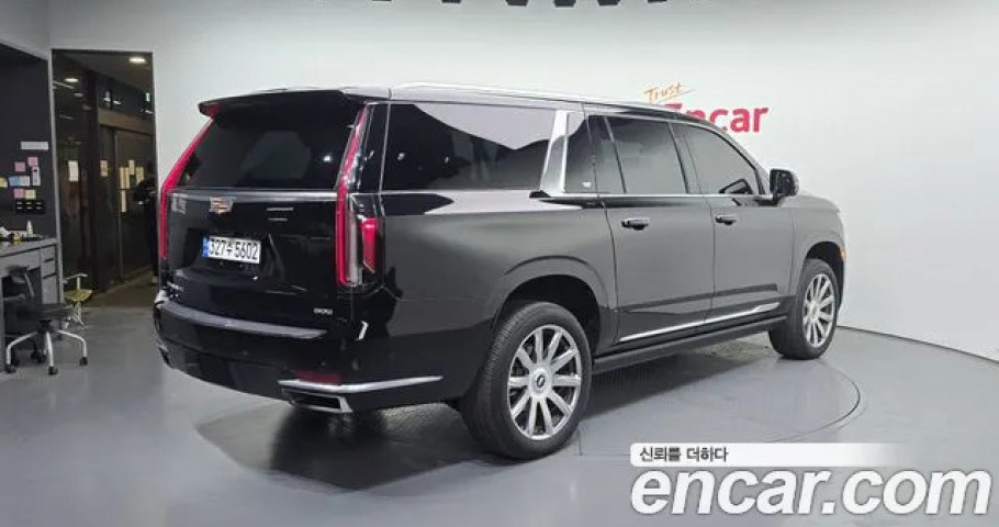 Cadillac Escalade 