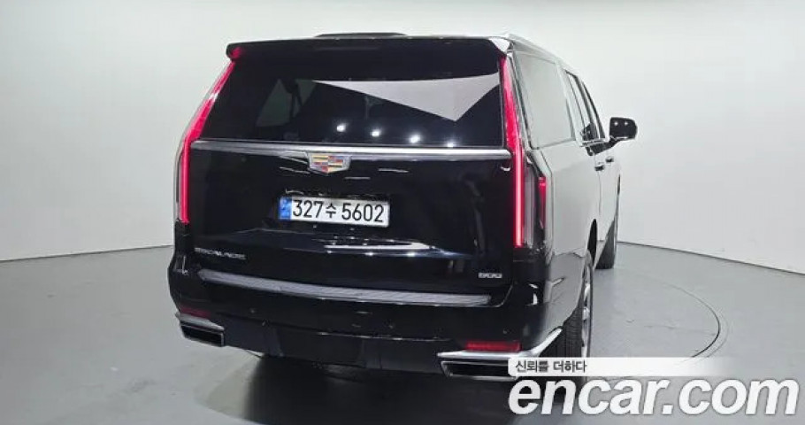 Cadillac Escalade 