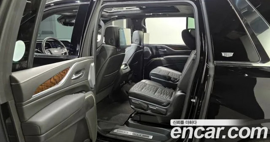 Cadillac Escalade 