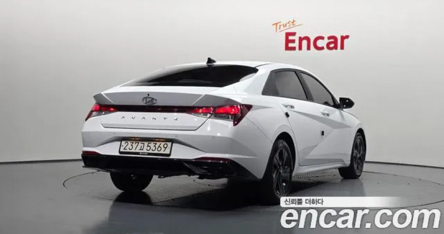 Hyundai Avante (Elantra) 