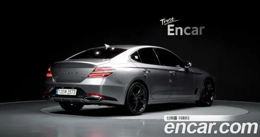 Genesis G70 