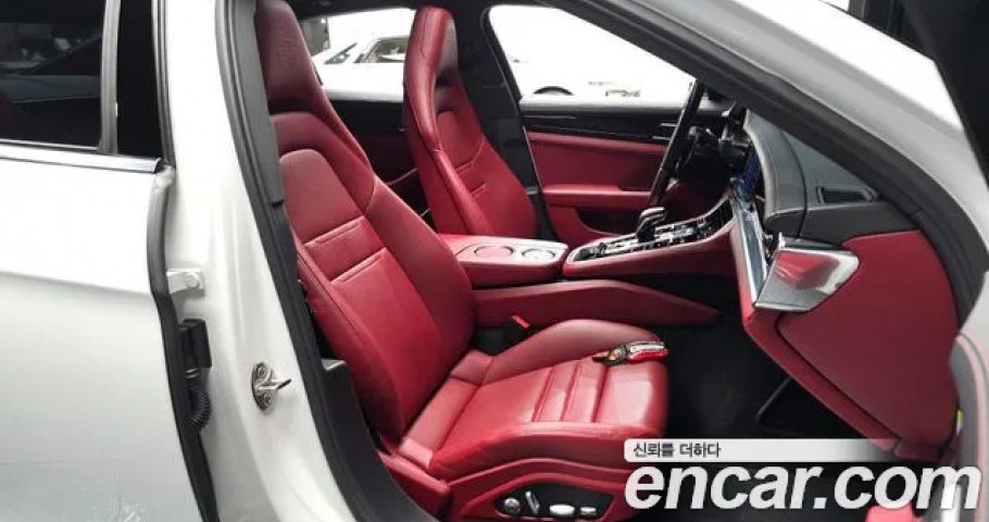 Porsche Panamera 
