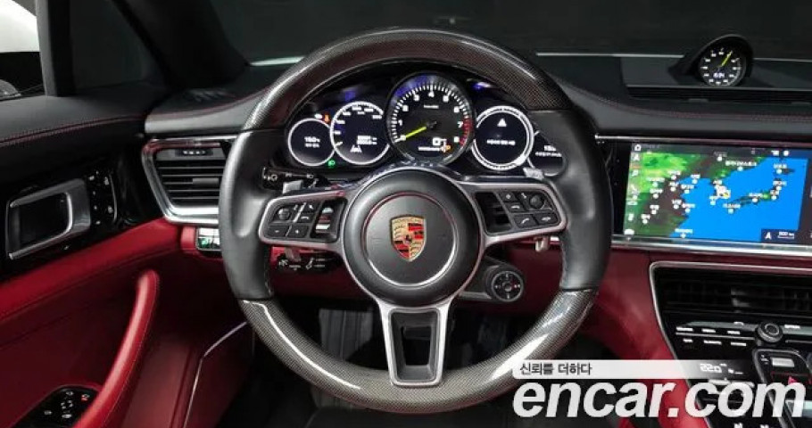 Porsche Panamera 