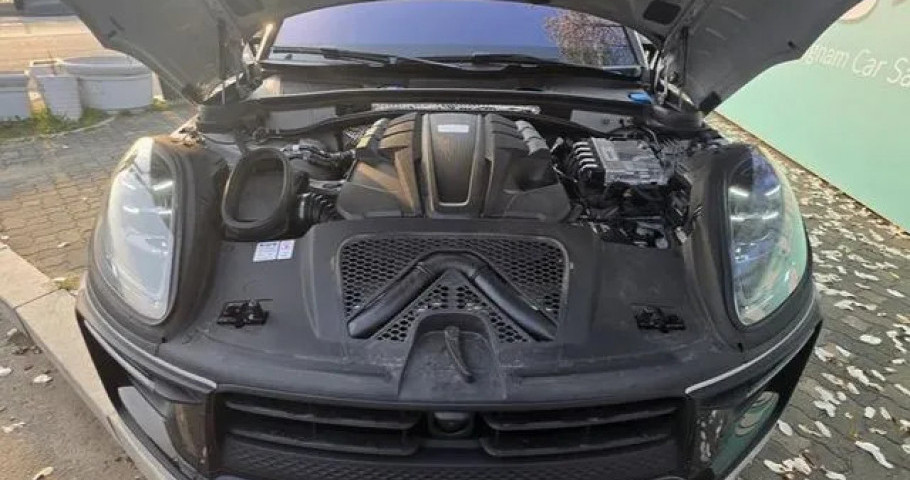 Porsche Macan 