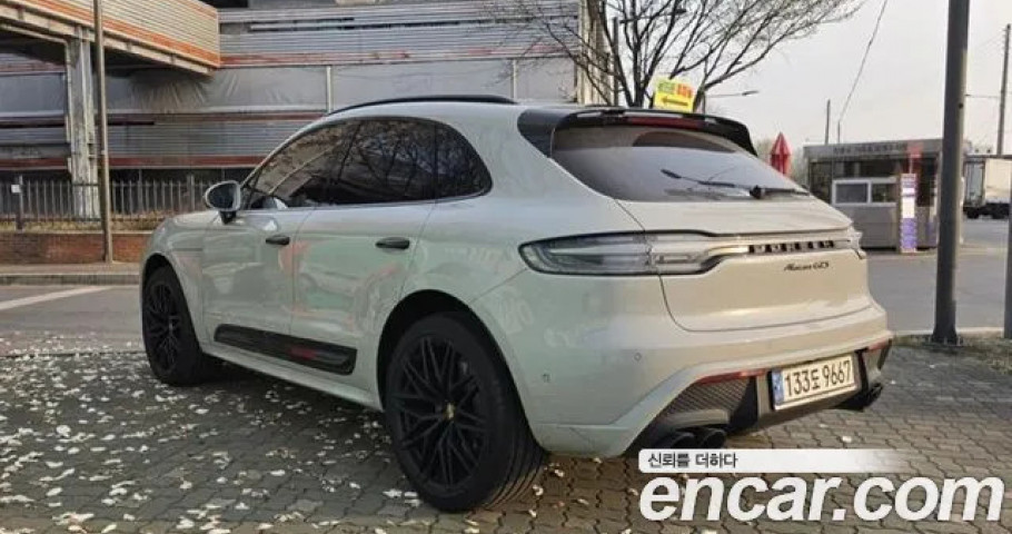 Porsche Macan 