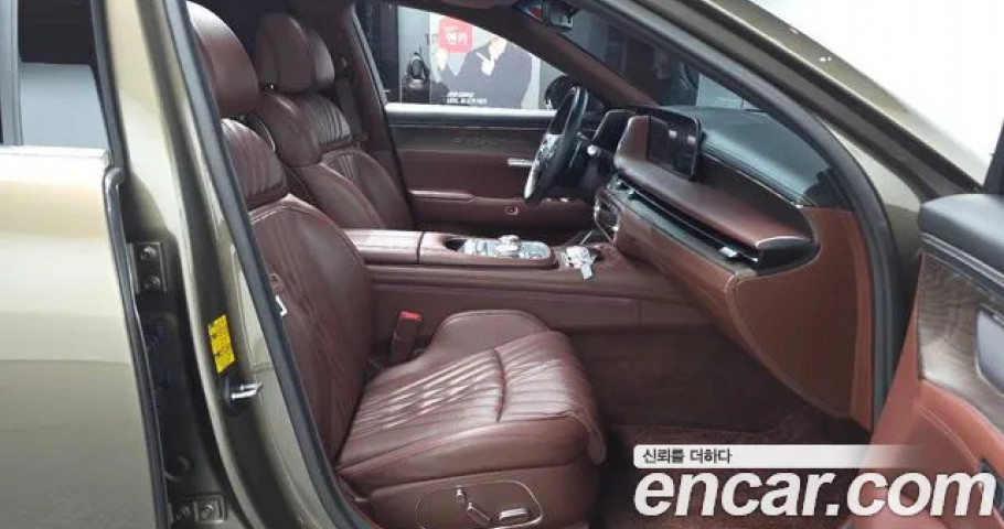 Genesis G90 