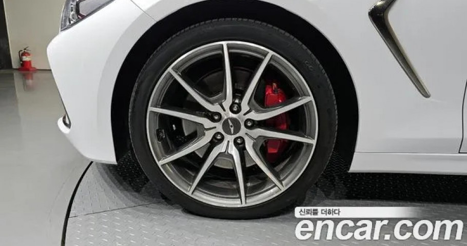Genesis G70 