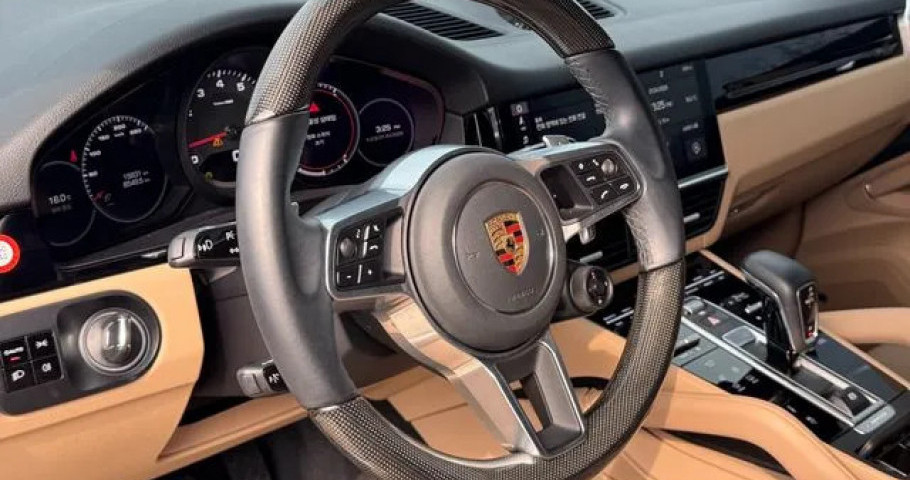 Porsche Cayenne 