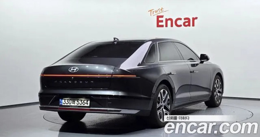 Hyundai Grandeur 