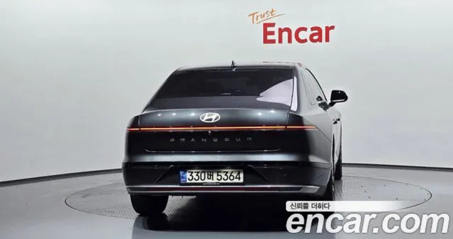 Hyundai Grandeur 