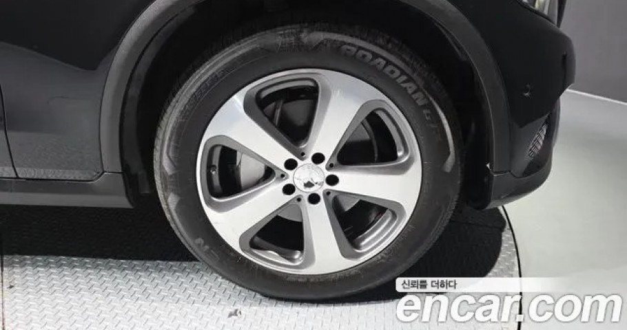Mercedes-Benz Glc-Class 