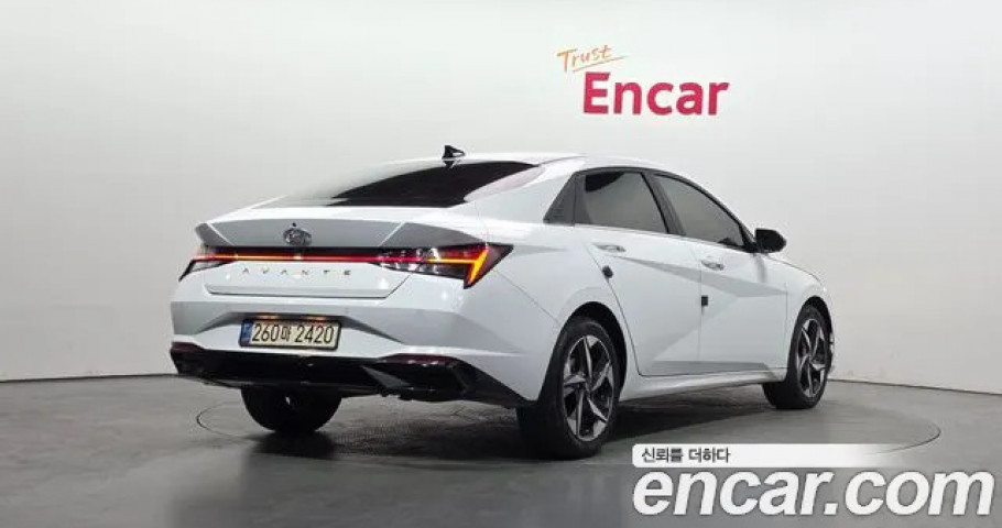 Hyundai Avante (Elantra) 