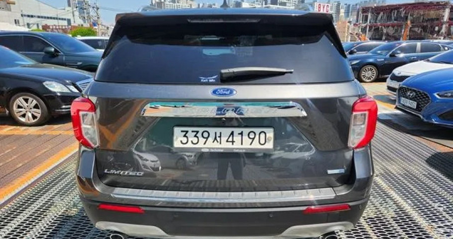 Ford Explorer 