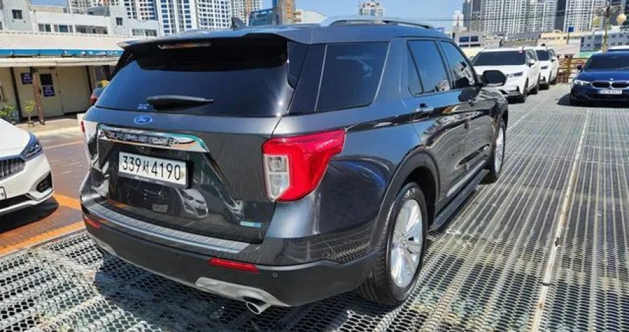Ford Explorer 