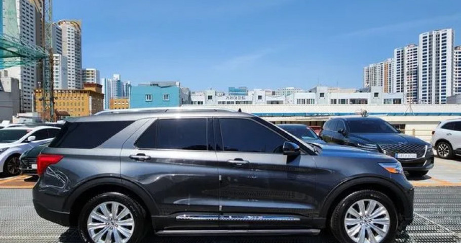 Ford Explorer 