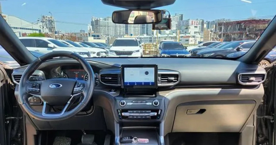 Ford Explorer 