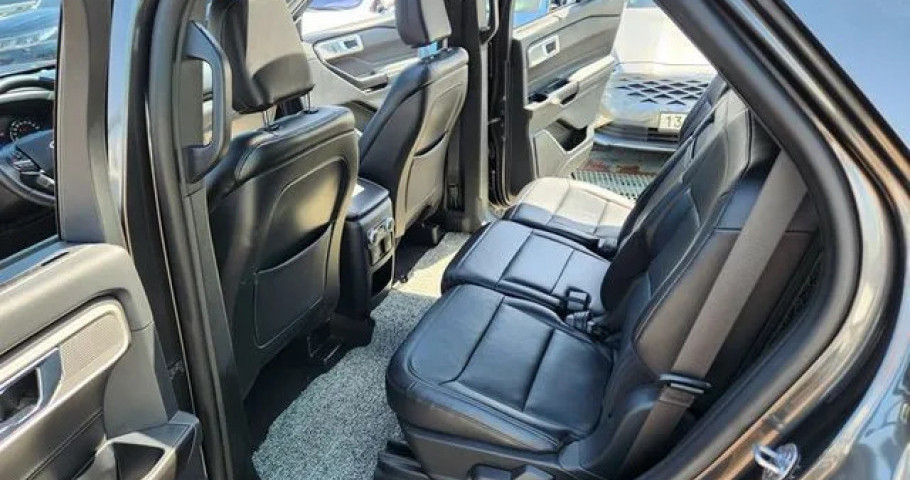 Ford Explorer 