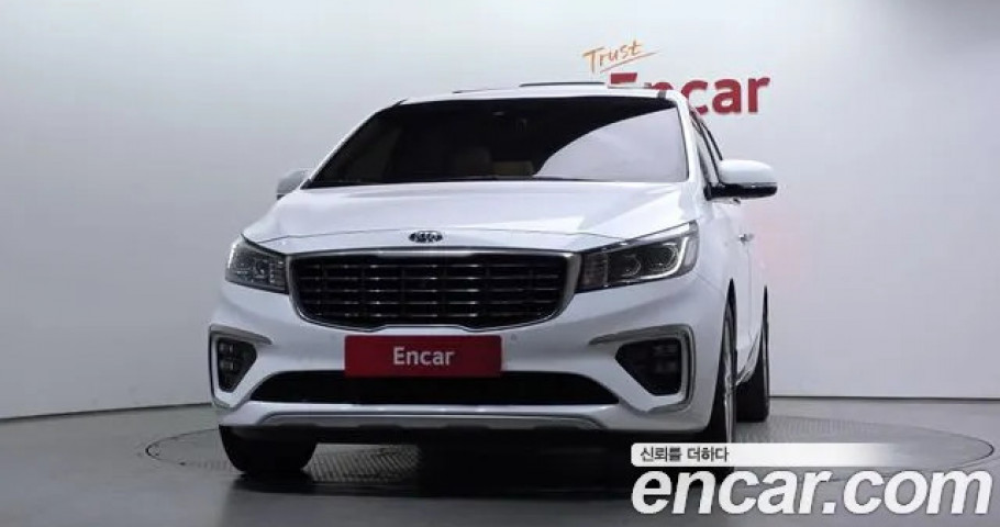 Kia Carnival 
