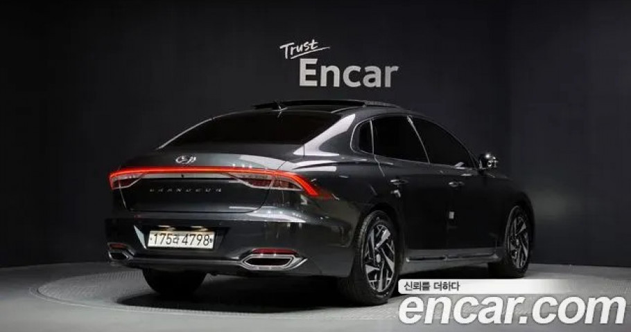 Hyundai Grandeur 