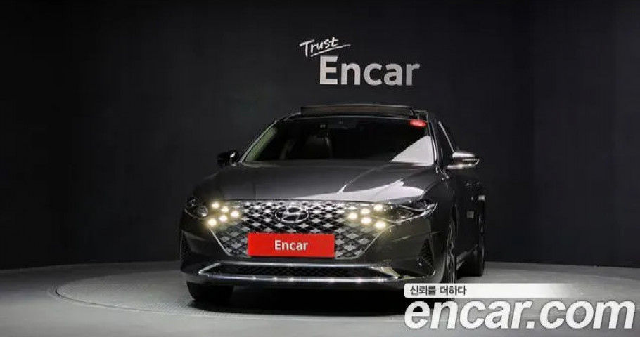 Hyundai Grandeur 