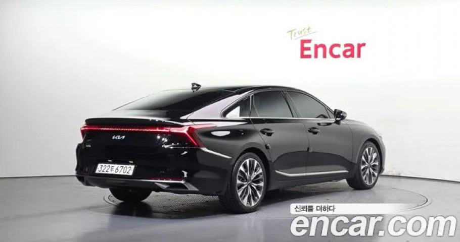 Kia K8 