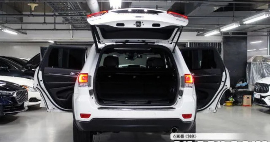 Jeep Cherokee 