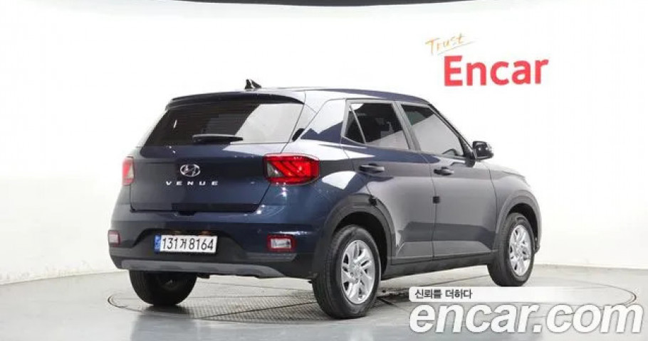 Hyundai Venue 
