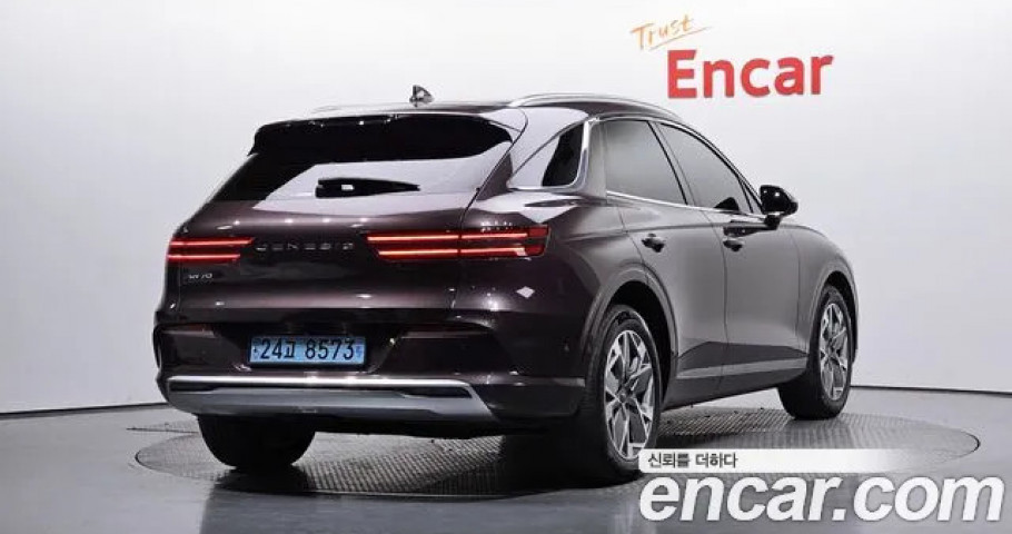 Genesis Gv70 