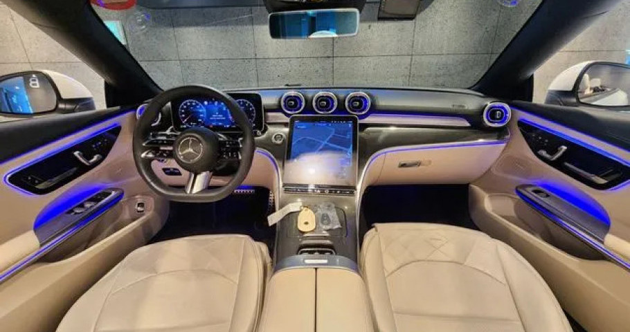 Mercedes-Benz Cle-Class 