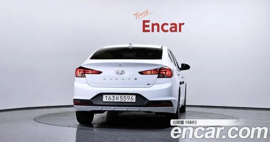 Hyundai Avante (Elantra) 
