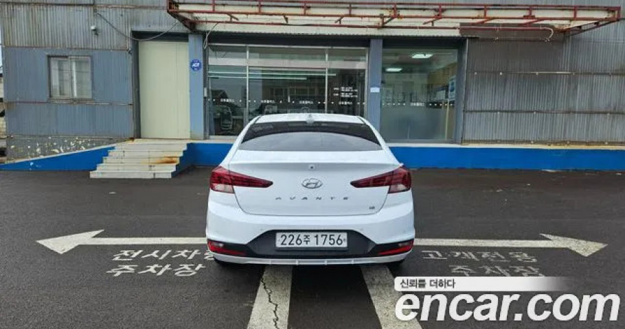 Hyundai Avante (Elantra) 