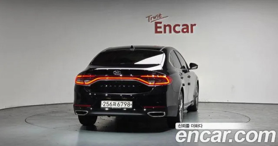 Hyundai Grandeur 