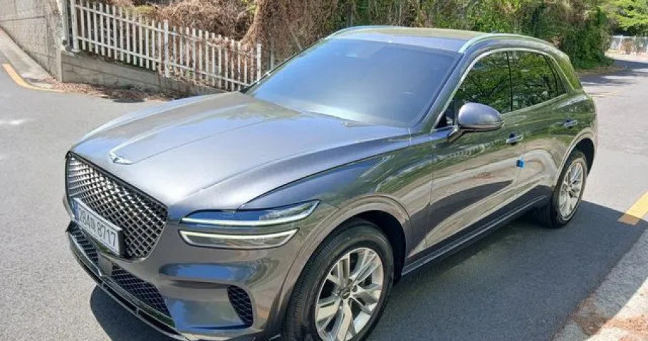 Genesis Gv70 