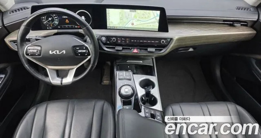 Kia K8 