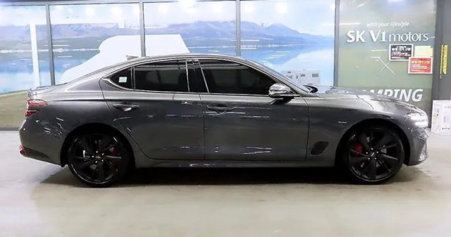 Genesis G70 