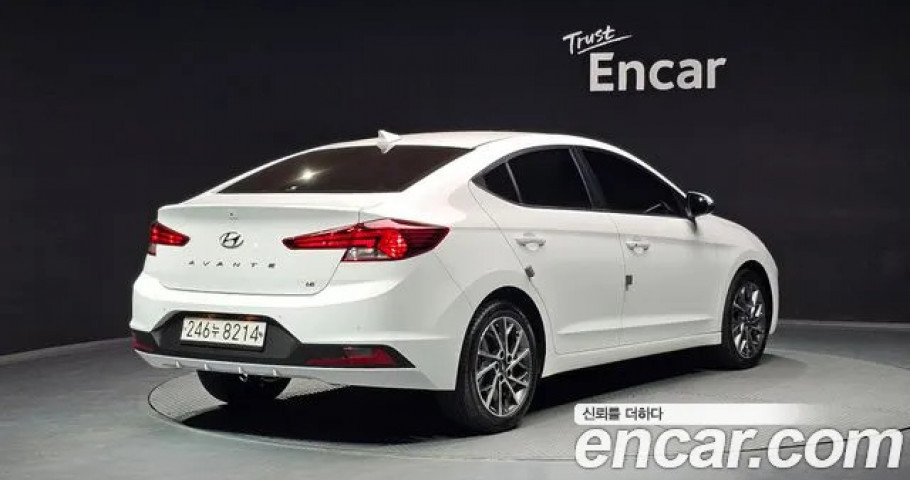 Hyundai Avante (Elantra) 