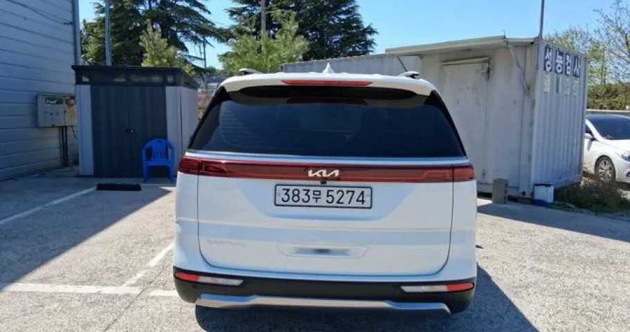 Kia Carnival 