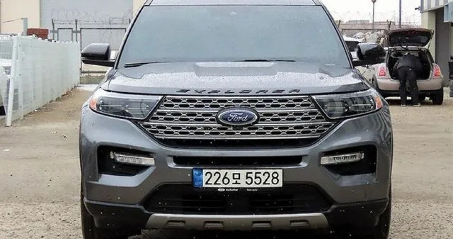 Ford Explorer 