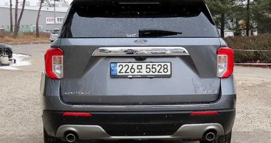 Ford Explorer 