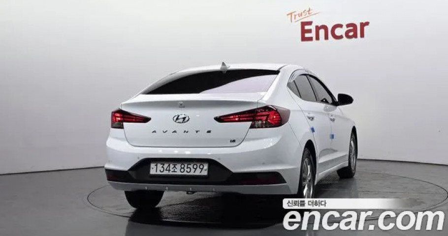 Hyundai Avante (Elantra) 