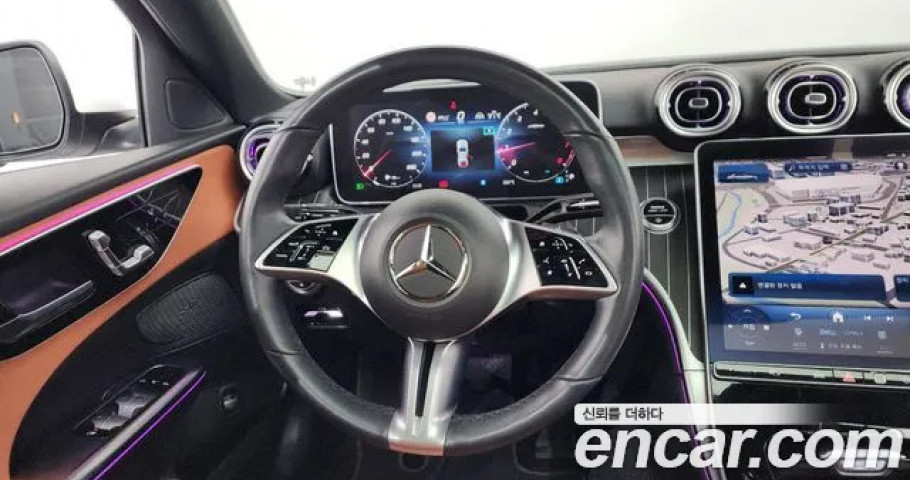 Mercedes-Benz C-Class 