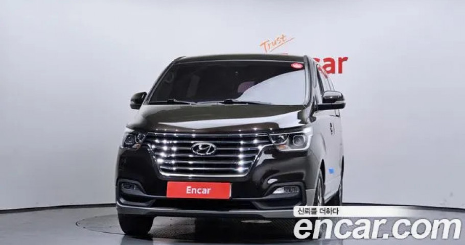 Hyundai Starex 