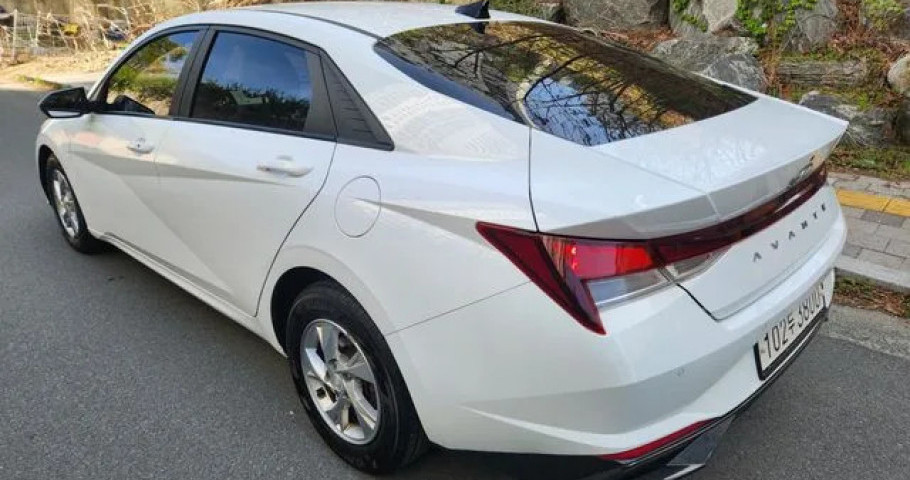 Hyundai Avante (Elantra) 