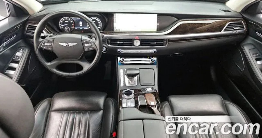 Genesis G90 