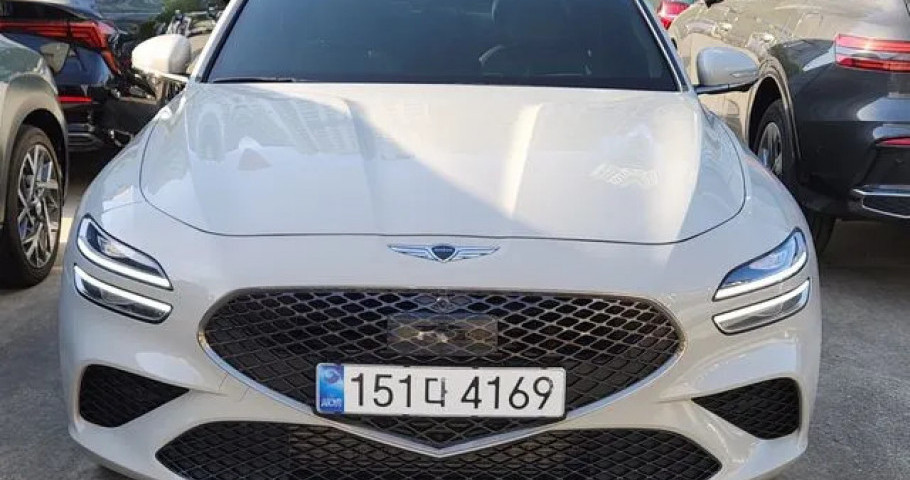Genesis G70 