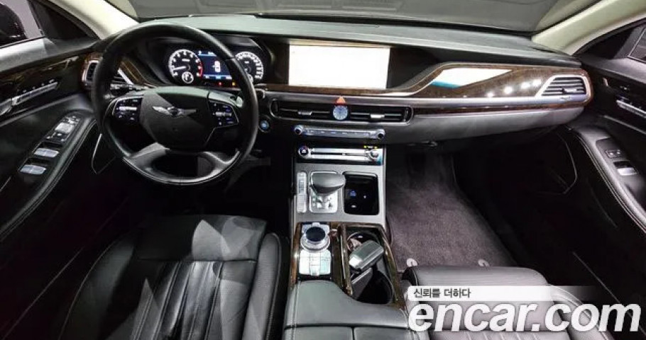 Genesis G90 