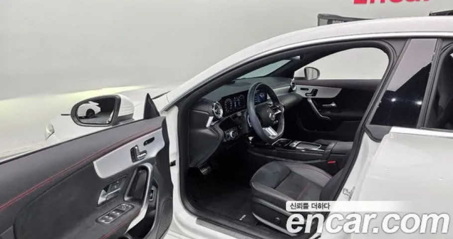 Mercedes-Benz Cla-Class 